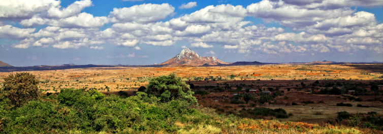 LANDSCAPE OF MALAWI SAFARI - 4 Best Malawi Safari Tour Packages